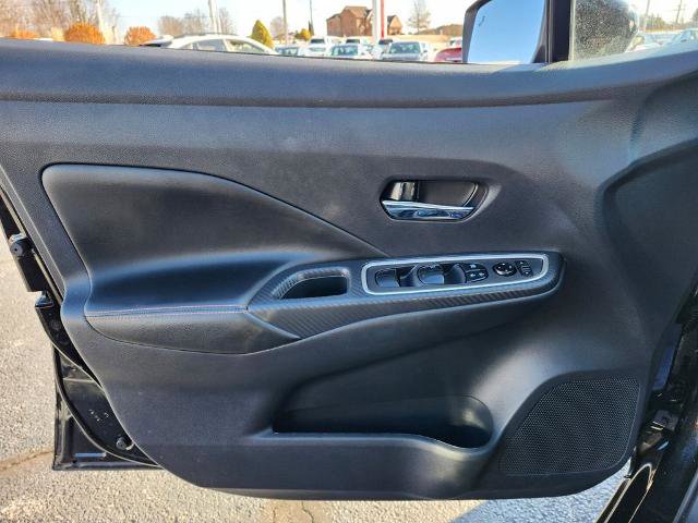 Certified 2025 Nissan Versa SR w/ Trunk Package image 30