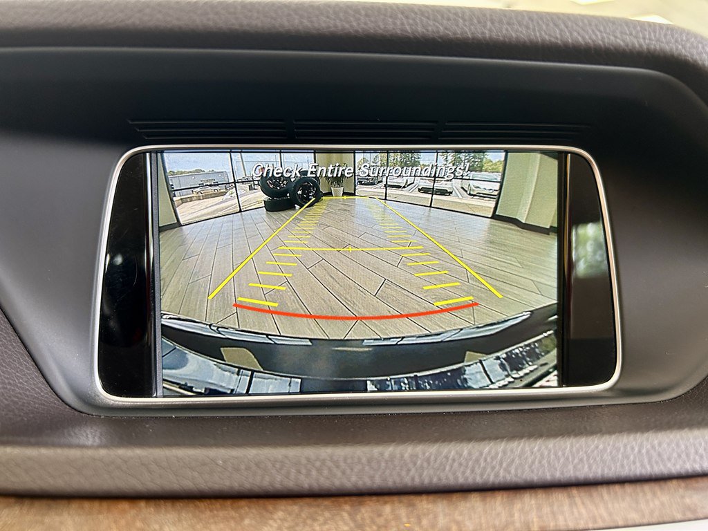 Used 2016 Mercedes-Benz E 350 Sedan image 20
