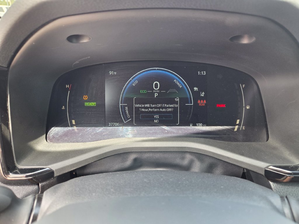 Used 2025 Toyota Camry LE FWD image 34