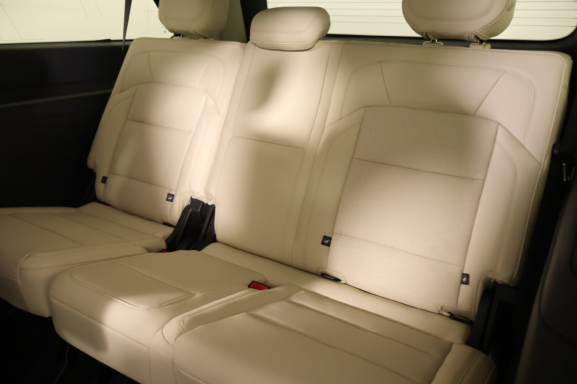 New 2027 Lincoln Navigator L Reserve AWD/4WD image 13