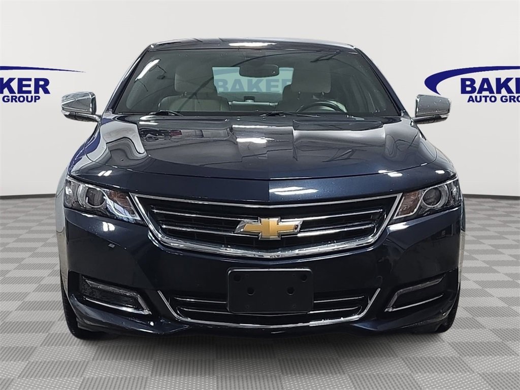 Used 2018 Chevrolet Impala Premier w/ Premier Convenience Package image 2