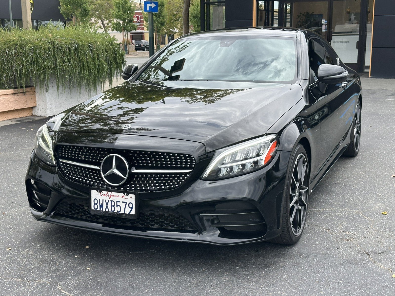Used 2021 Mercedes-Benz C 300 Coupe w/ AMG Line image 4