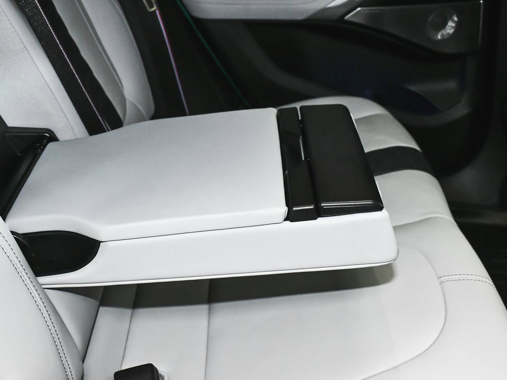 Used 2025 BMW X6 M Competition w/ Executive Package AWD/4WD image 61