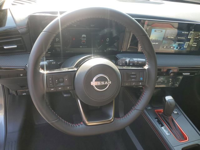 Certified 2025 Nissan Kicks SR image 19