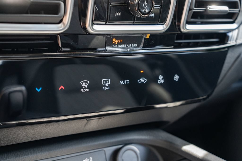 New 2026 Nissan Sentra SV w/ Floor Mat Package FWD image 18