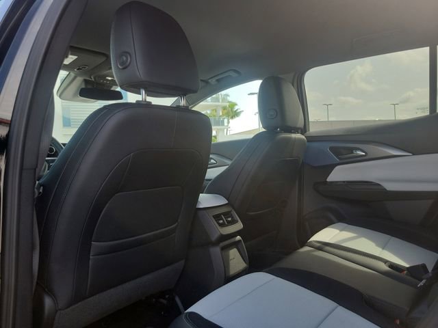 Used 2025 Chevrolet Equinox EV LT FWD image 21