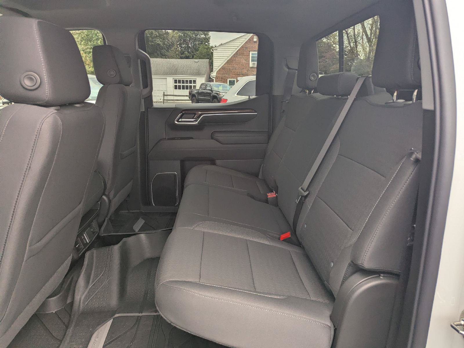 New 2026 Chevrolet Silverado 1500 LT w/ Safety Package AWD/4WD image 48