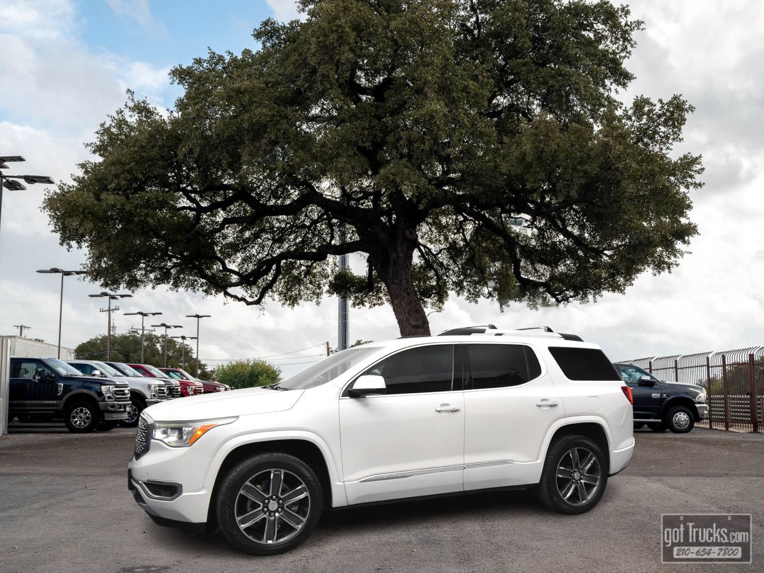 Used 2017 GMC Acadia Denali w/ Technology Package