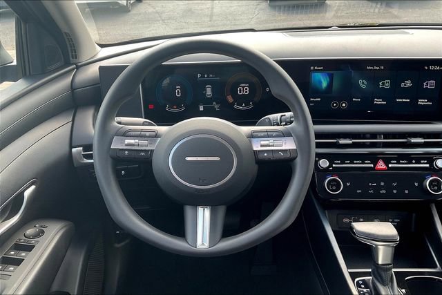 New 2026 Hyundai Tucson SEL image 13