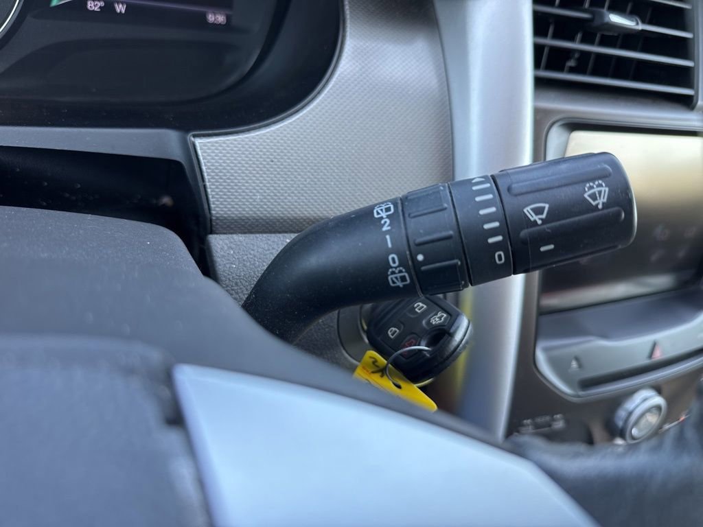 Used 2013 Ford Edge SEL image 28