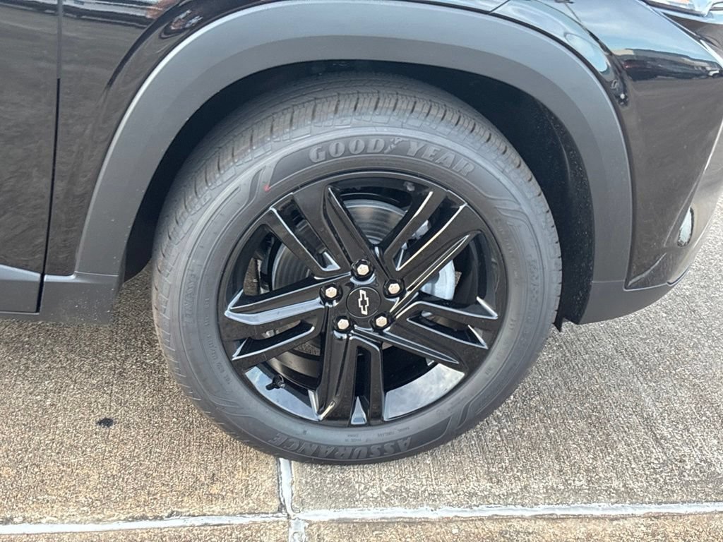 New 2026 Chevrolet Trax ACTIV w/ Driver Confidence Package FWD image 8