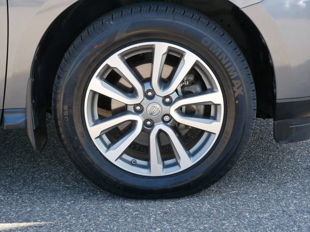 Used 2015 Nissan Pathfinder SL w/ Trailer Tow Package FWD image 9