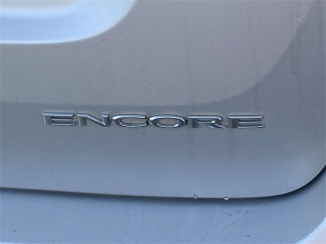 Used 2022 Buick Encore Preferred image 11