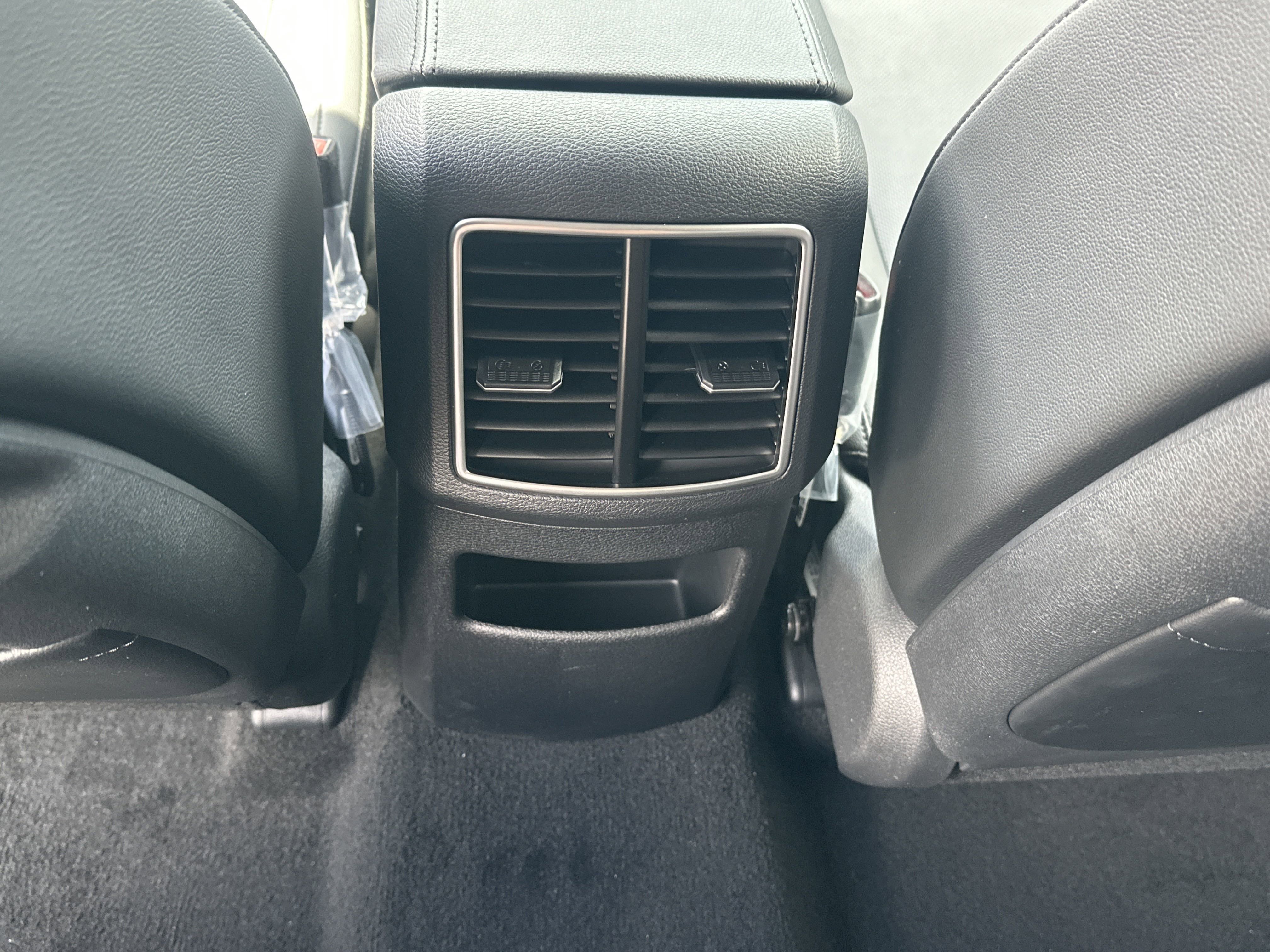 New 2026 Kia Sportage X-Line w/ X-Line Premium Package image 14