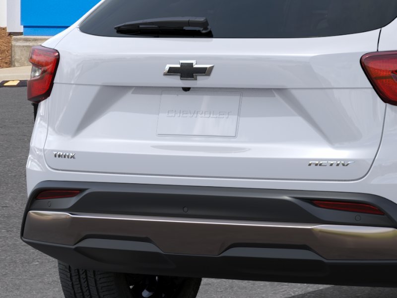 New 2026 Chevrolet Trax ACTIV w/ Sunroof Package FWD image 14