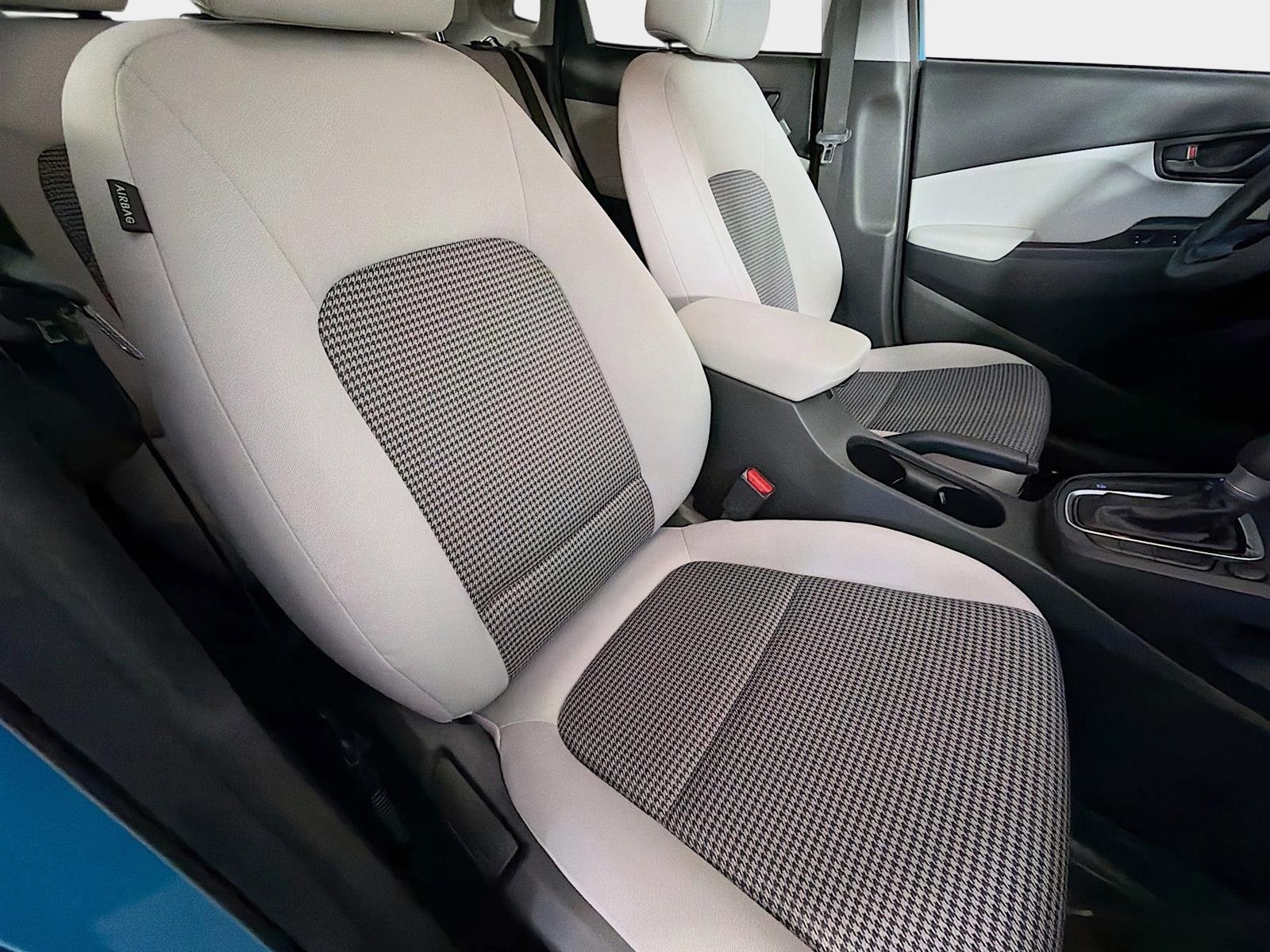 Used 2022 Hyundai Kona SE w/ Cargo Package image 25