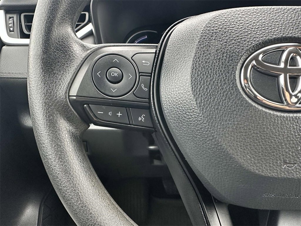 Used 2024 Toyota RAV4 LE image 12