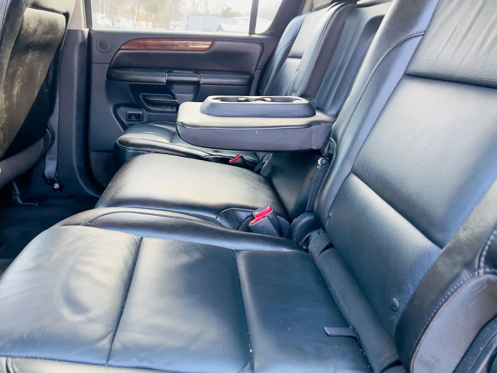 Used 2014 Nissan Armada SL image 22