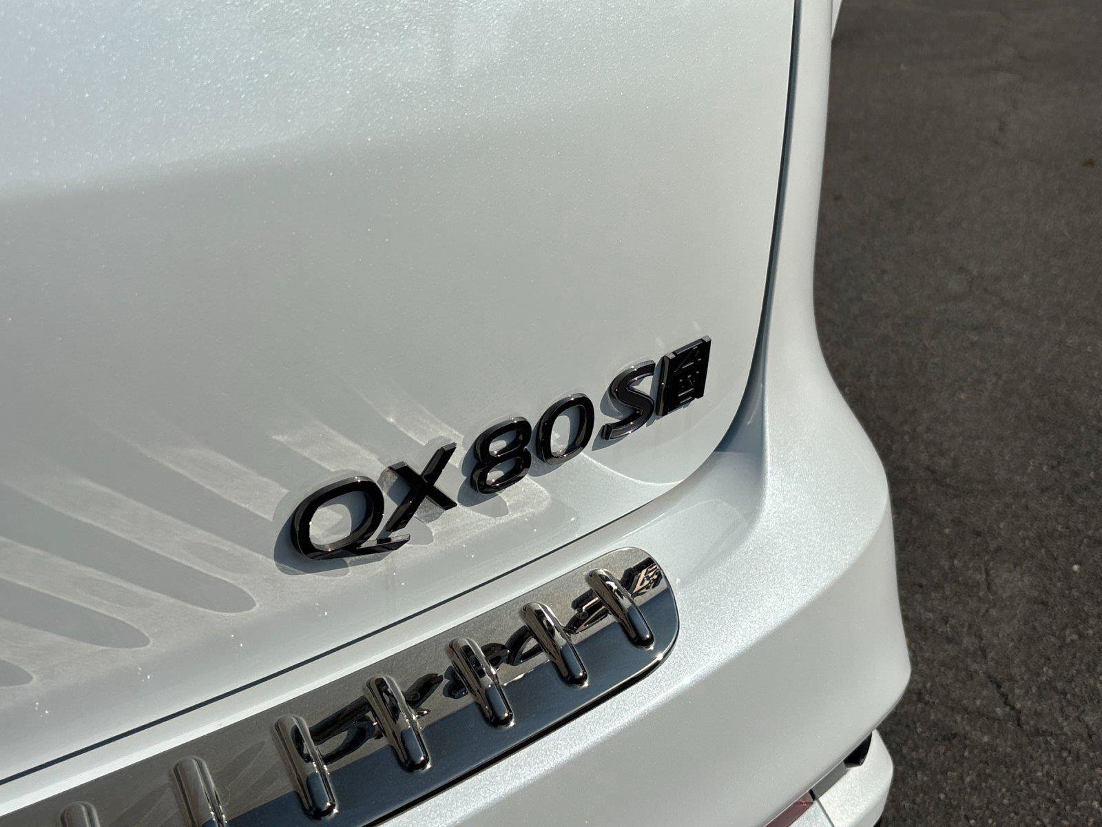 New 2027 INFINITI QX80 Sensory AWD/4WD image 11