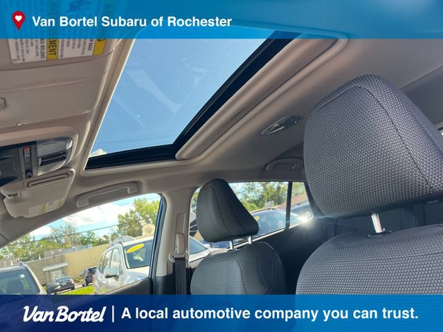 Certified 2024 Subaru Crosstrek 2.0i Premium AWD/4WD image 14