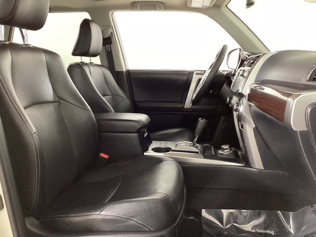 Used 2019 Toyota 4Runner Limited AWD/4WD image 23
