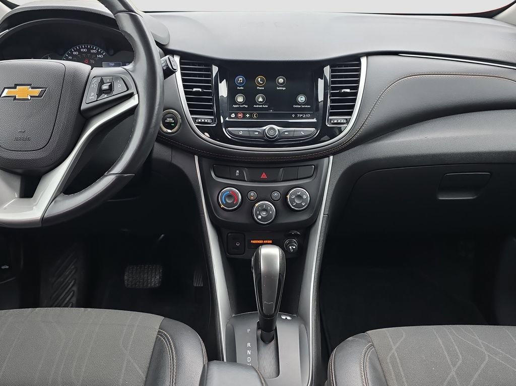 Used 2019 Chevrolet Trax LT w/ LT Convenience Package AWD/4WD image 14