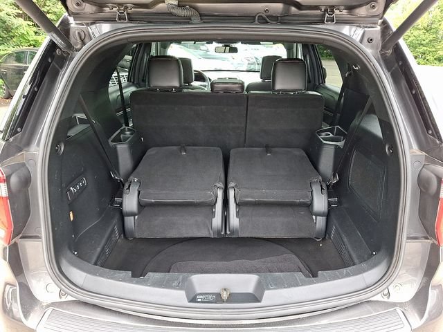 Used 2018 Ford Explorer Platinum AWD/4WD image 27