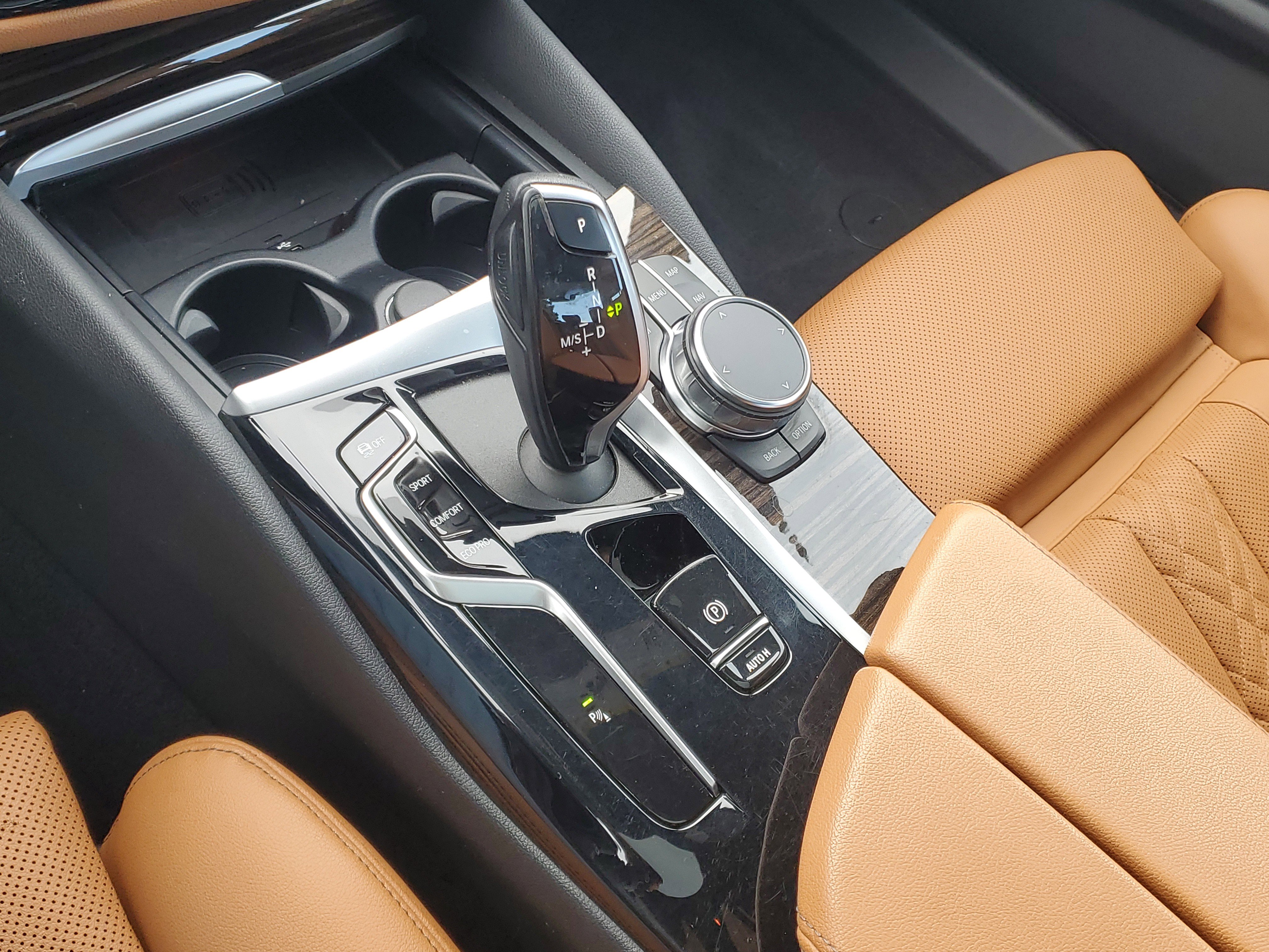 Used 2023 BMW 530i xDrive 530i xDrive w/ Premium Package image 22