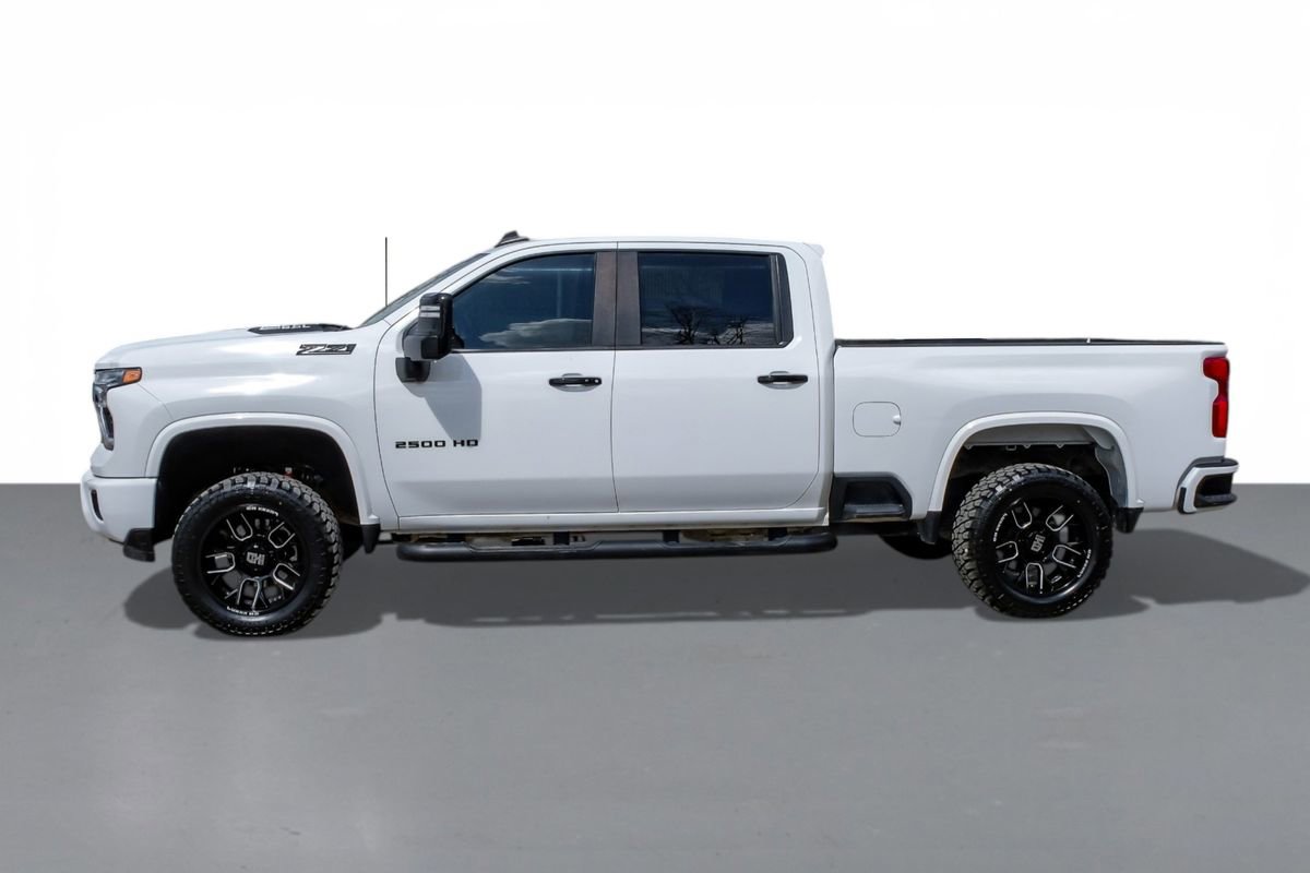 Used 2024 Chevrolet Silverado 2500 LT w/ Z71 Sport Edition image 10