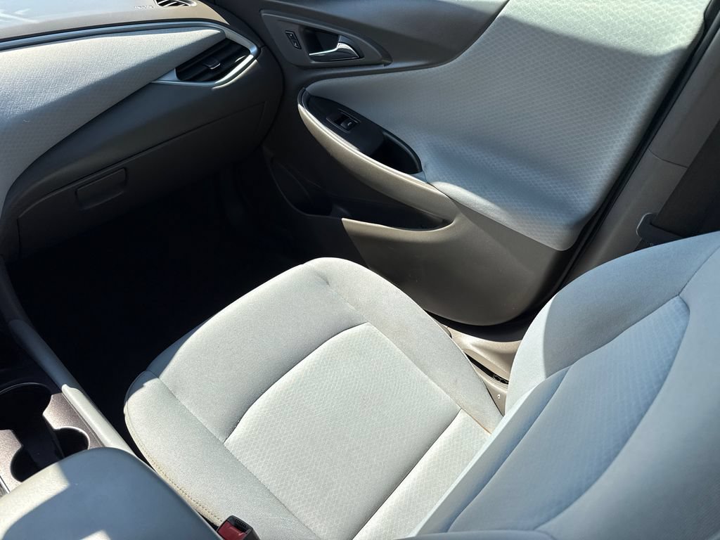 Used 2022 Chevrolet Malibu LS FWD image 14