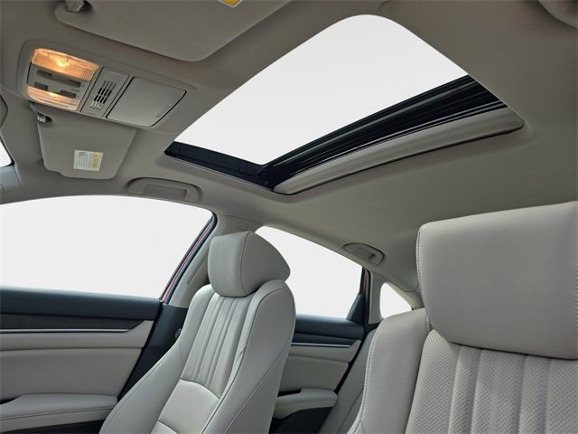 Used 2022 Honda Accord EX-L image 33