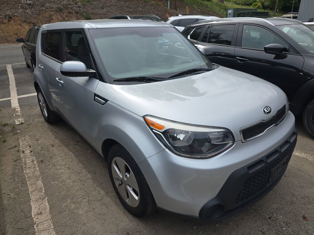 Used 2016 Kia Soul FWD image 1