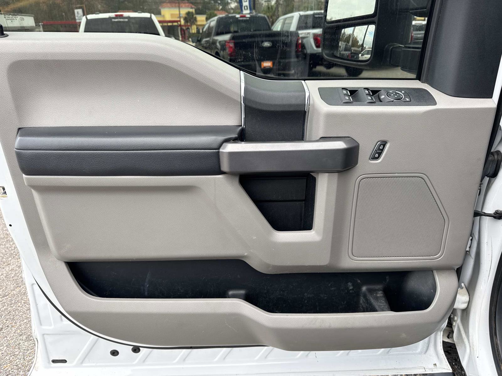 Used 2018 Ford F250 XLT w/ XLT Value Package image 17