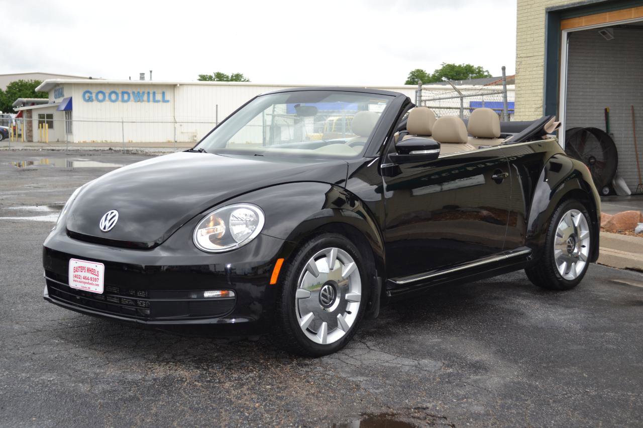 Used 2015 Volkswagen Beetle 1.8T FWD image 3