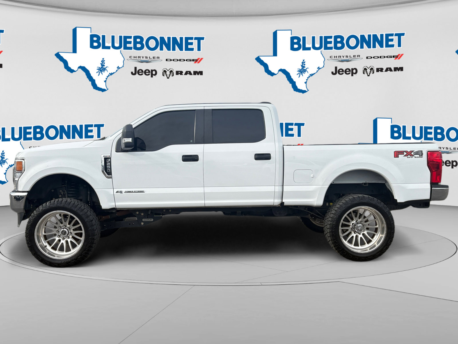 Used 2022 Ford F250 XL w/ STX Appearance Package AWD/4WD image 8