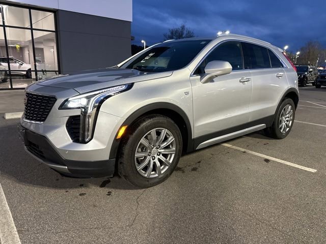 Used 2020 Cadillac XT4 Premium Luxury image 3