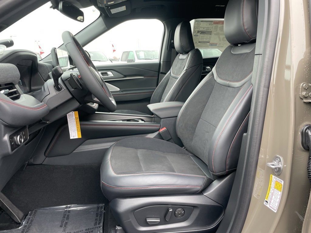 New 2026 Ford Explorer ST image 7