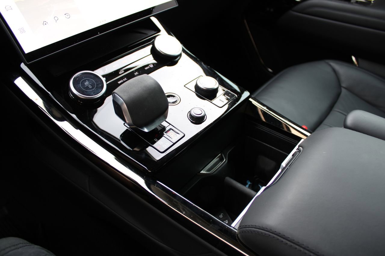 Used 2023 Land Rover Range Rover Sport SE Dynamic image 26