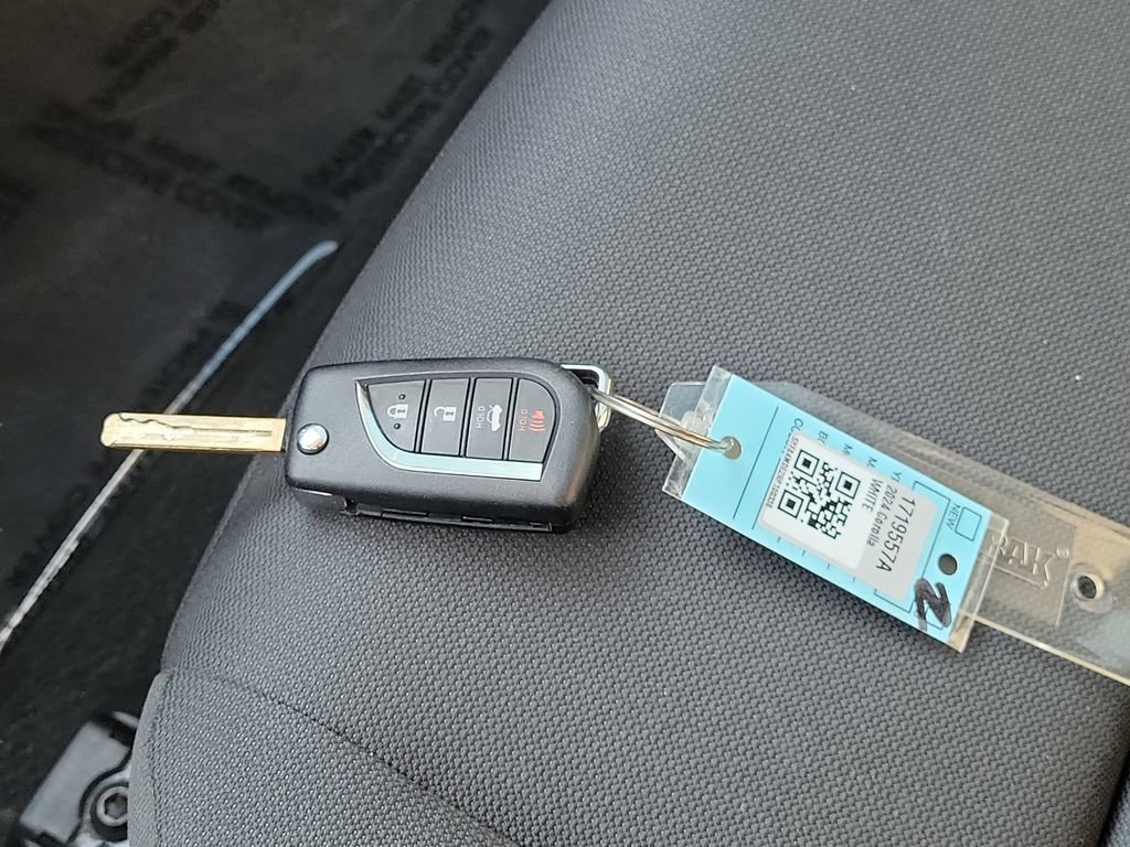 Certified 2024 Toyota Corolla LE image 27