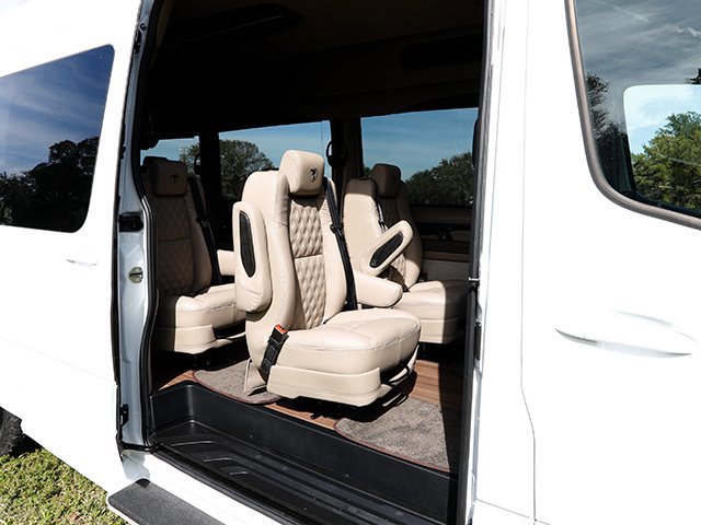 Used 2024 Mercedes-Benz Sprinter 3500 image 20