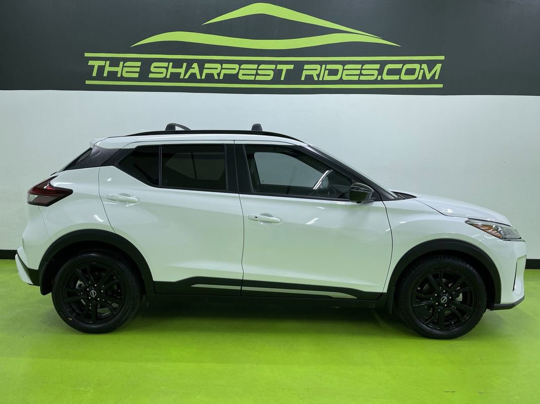 Used 2024 Nissan Kicks SR w/ SR Premium Package image 11