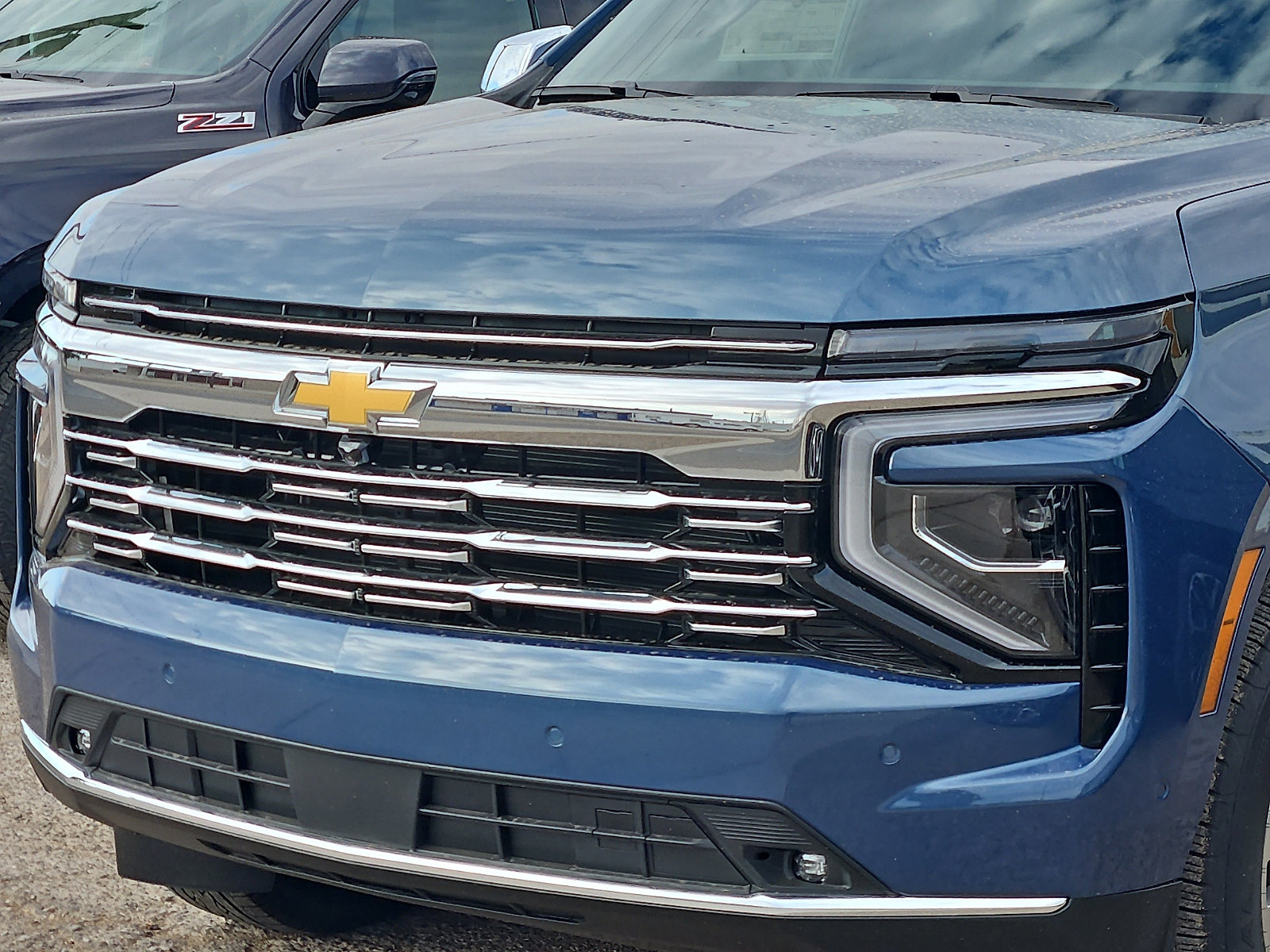 New 2026 Chevrolet Tahoe Premier w/ Sun And Tow Package AWD/4WD image 2