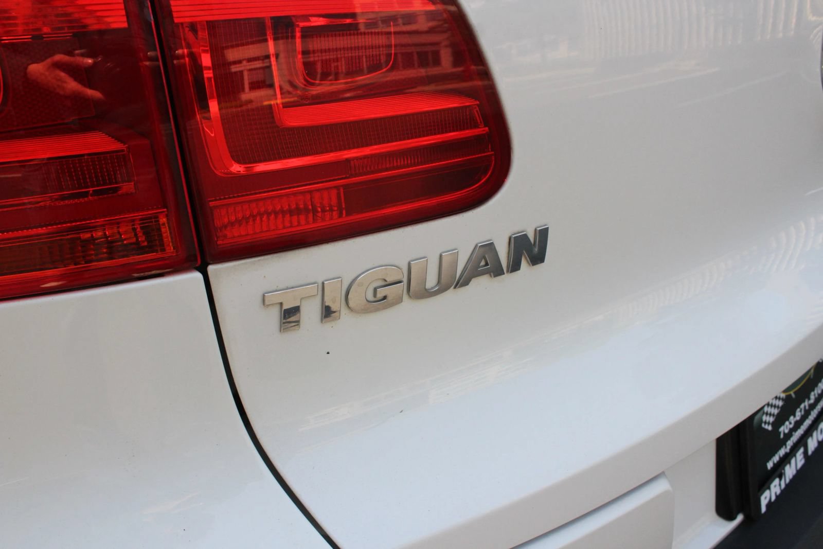 Used 2013 Volkswagen Tiguan SEL FWD image 9