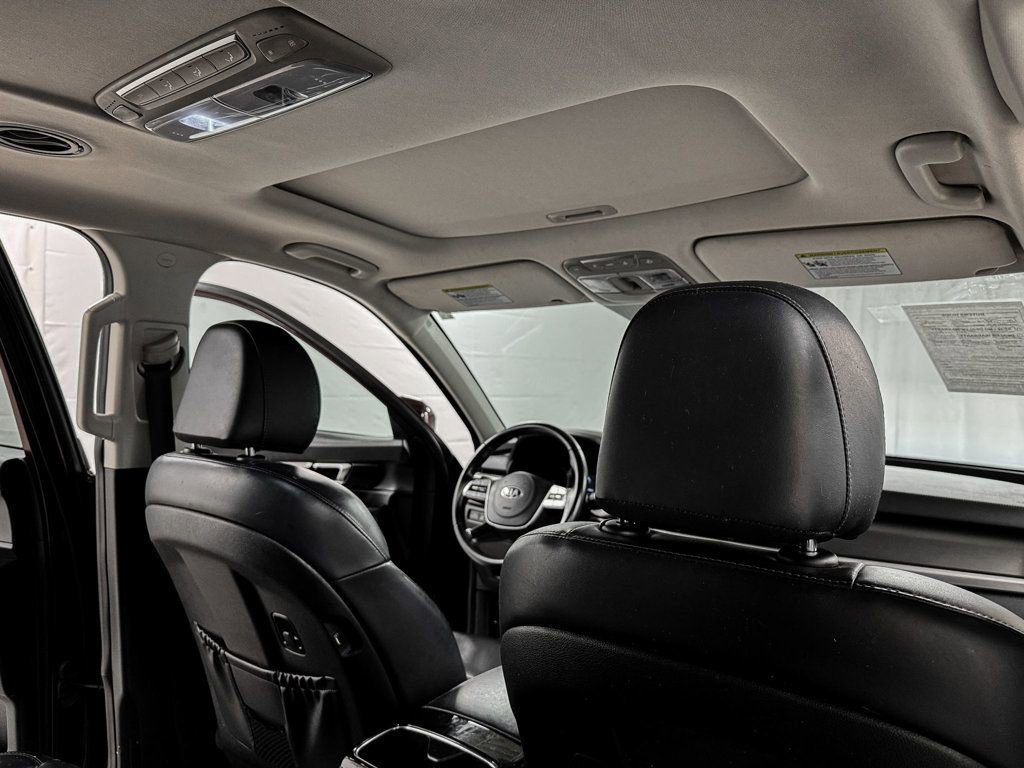 Used 2020 Kia Telluride S w/ S 8 Passenger Seating Package image 14