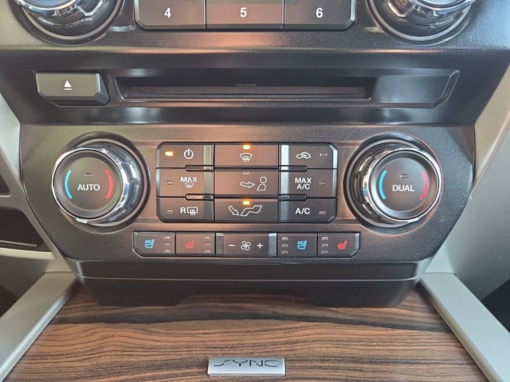 Used 2016 Ford F150 Lariat image 20