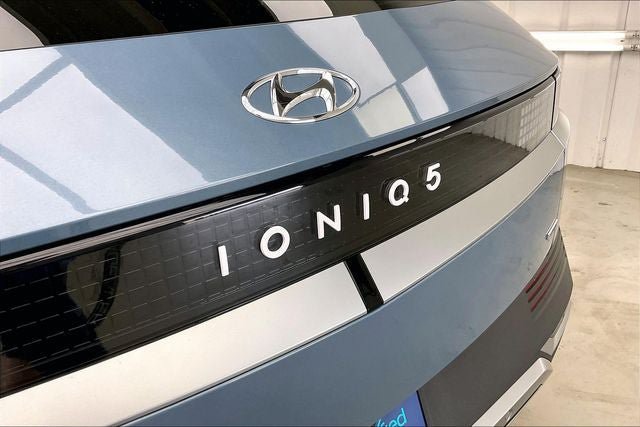 Certified 2024 Hyundai Ioniq 5 SEL AWD/4WD image 9