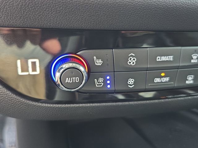 Certified 2019 Buick Enclave Avenir w/ Avenir Technology Package image 22