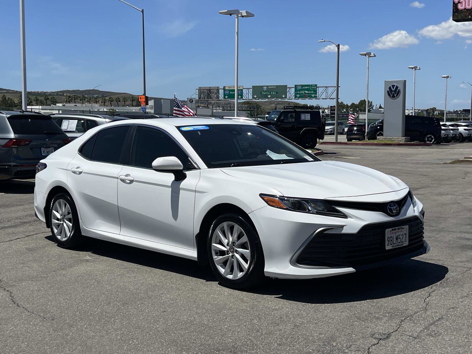 Used 2022 Toyota Camry LE FWD image 27
