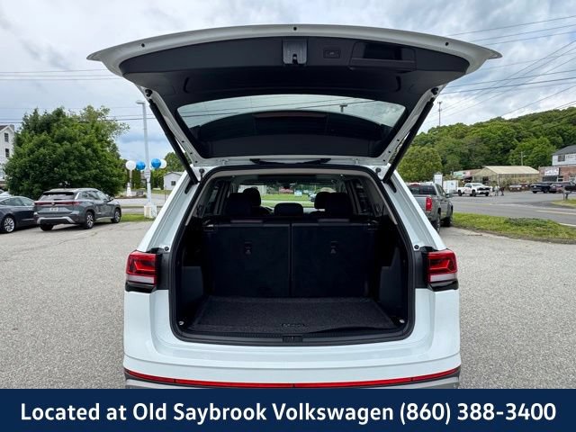 Certified 2025 Volkswagen Atlas Peak Edition SE AWD/4WD image 20