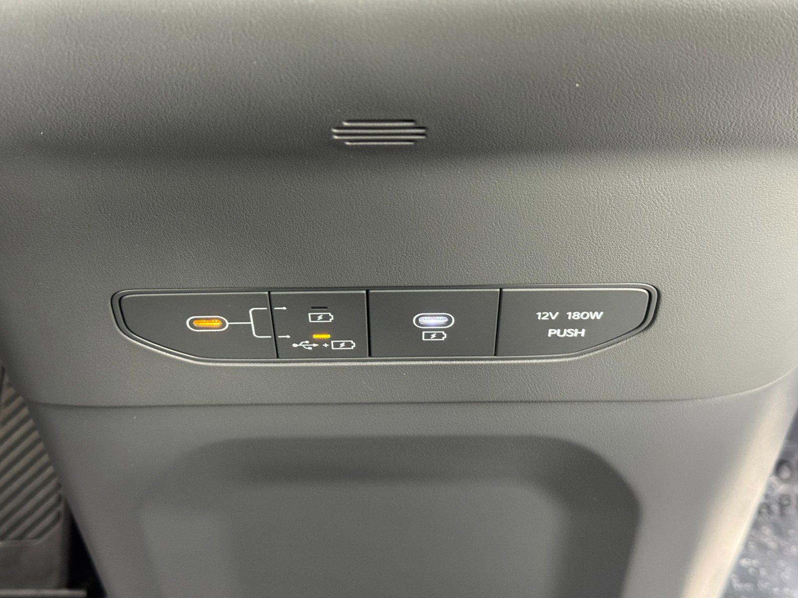 Used 2025 Kia EV9 Light Long Range image 28